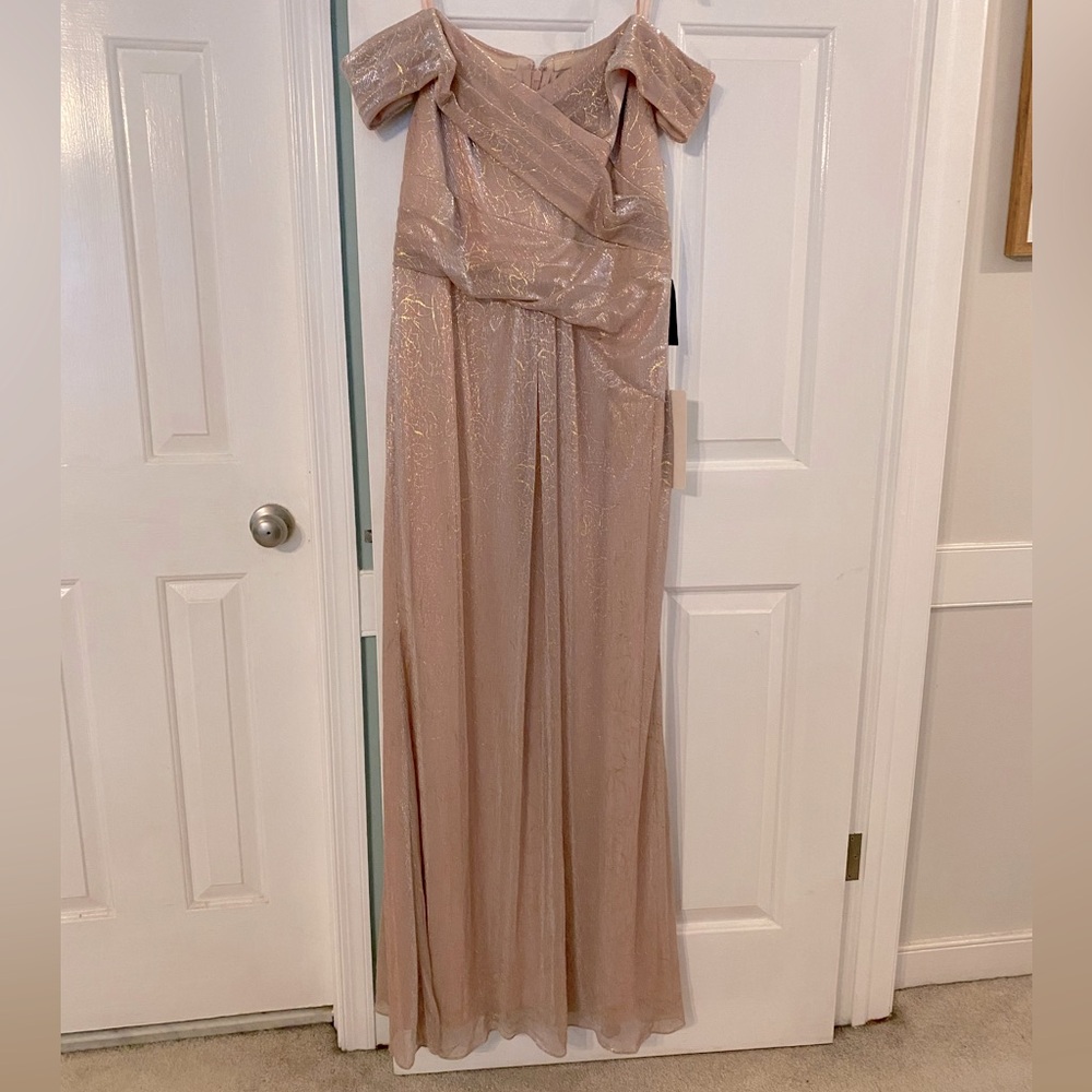 NWT Adrianna Papell gold floral shimmer gown